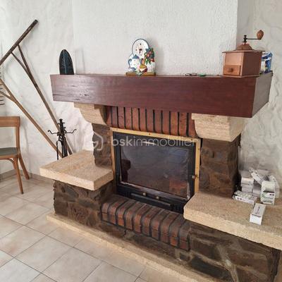 Maison de village - 211 m² - 7 pièces