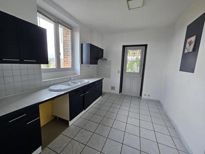 Maison - 158 m² - 8 pièces