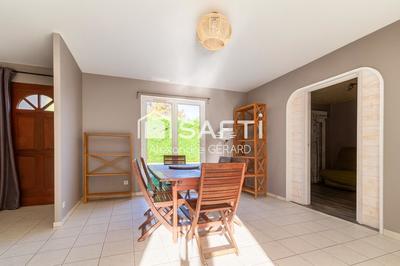 Maison - 145 m² - 6 pièces