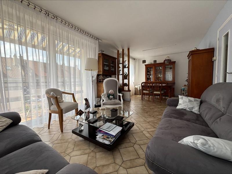 Maison - 115 m² - 6 pièces