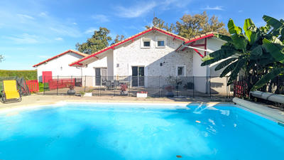 Maison - 130 m² - 6 pièces