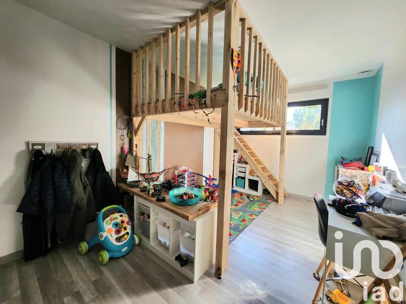 Maison - 170 m² - 6 pièces