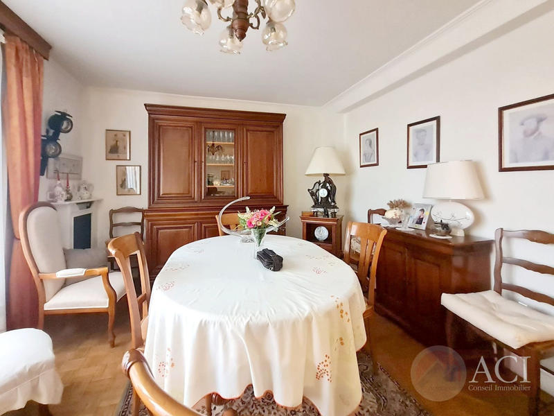 Appartement - 70 m² - 4 pièces