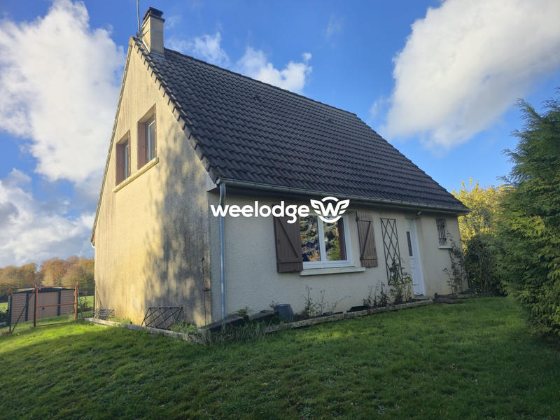 Maison traditionnelle - 82 m² - 5 pièces