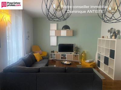 Appartement - 81 m² - 3 pièces