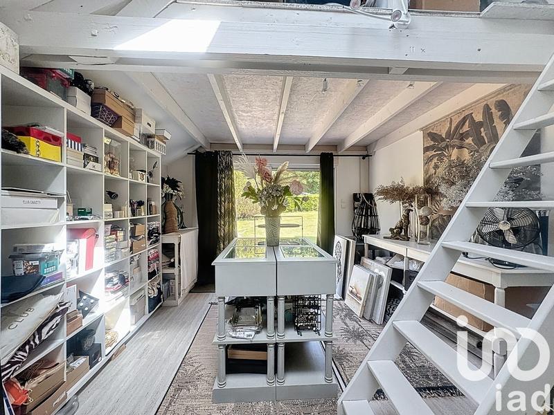 Maison - 255 m² - 9 pièces