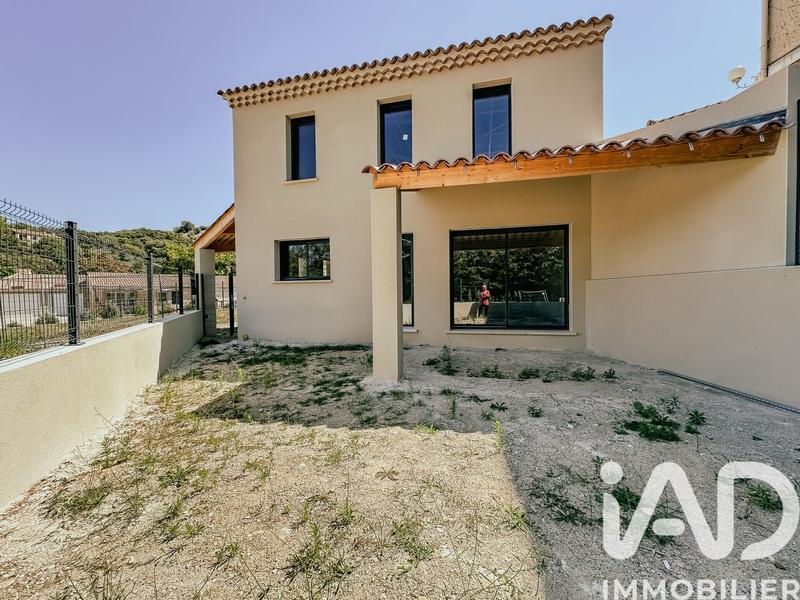 Maison - 83 m² - 4 pièces