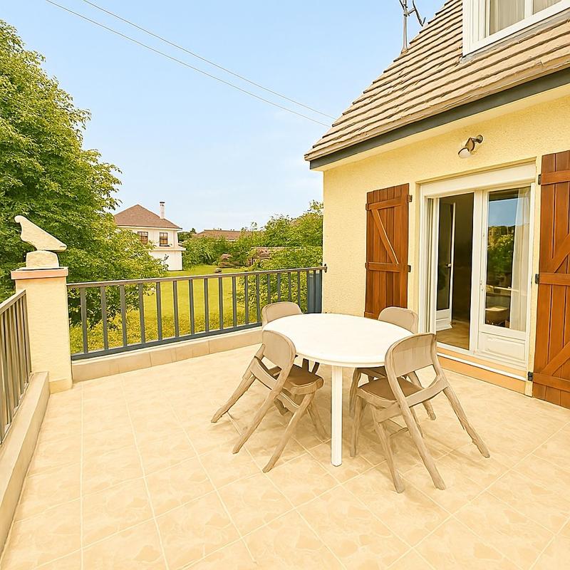 Maison - 115 m² - 6 pièces