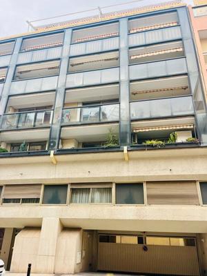 Studio - 29 m² - 2 pièces