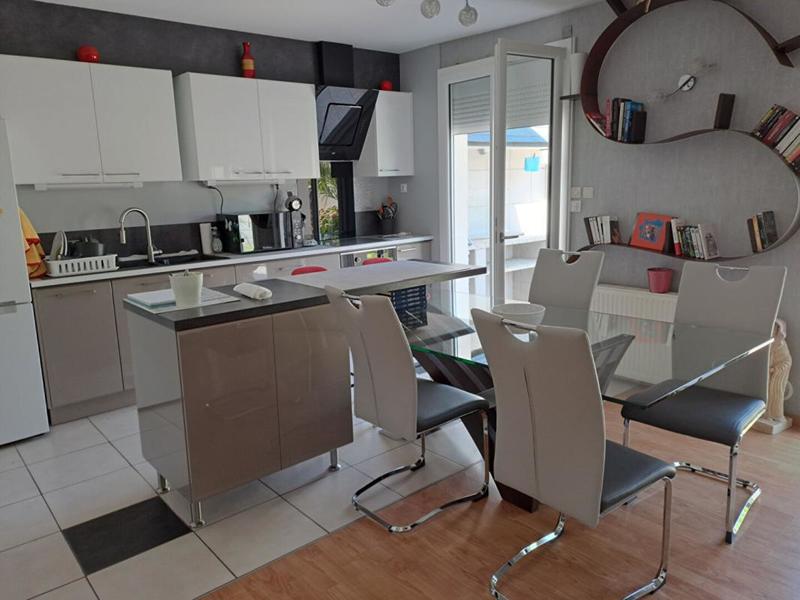 Maison - 110 m² - 6 pièces