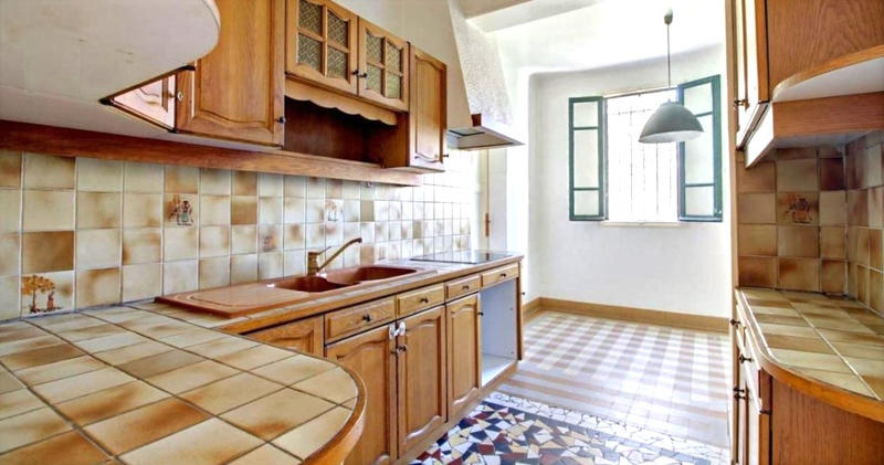 Maison - 158 m² - 7 pièces