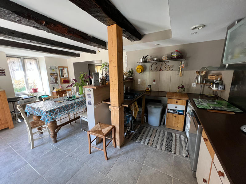 Maison - 142 m² - 6 pièces