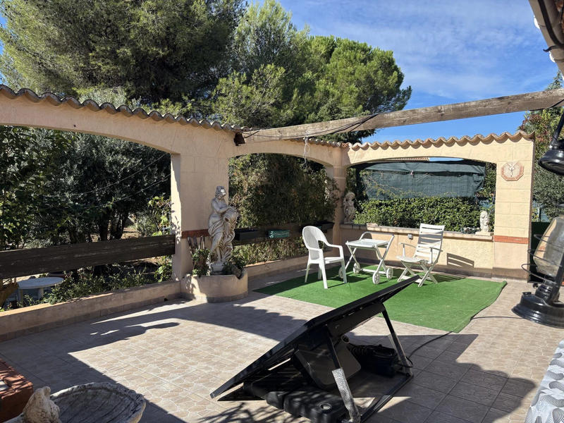 Villa - 196 m² - 7 pièces