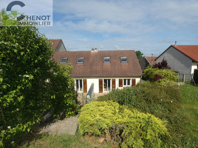 Propriété - 82 m² - 3 pièces