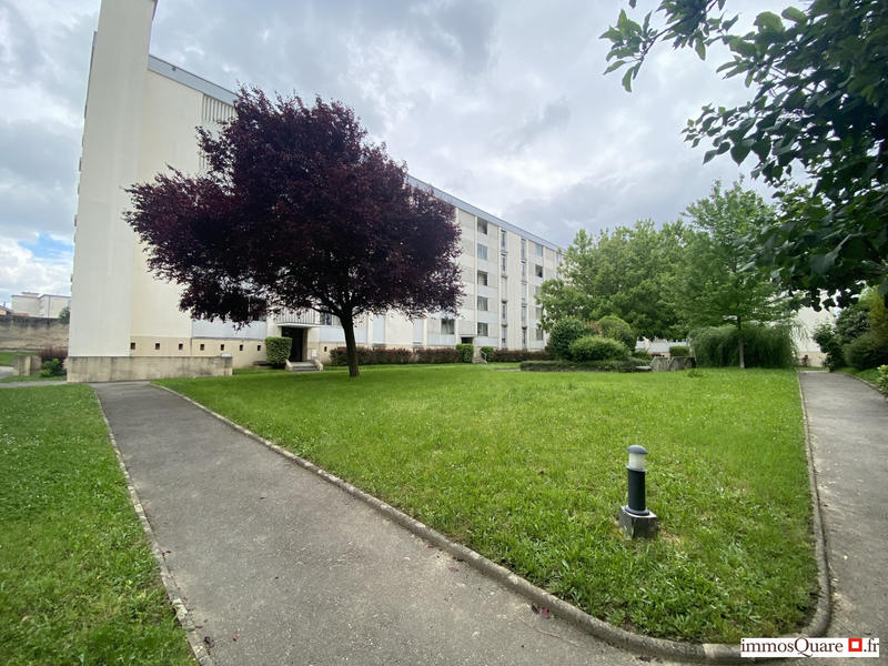 Appartement - 76 m² - 4 pièces