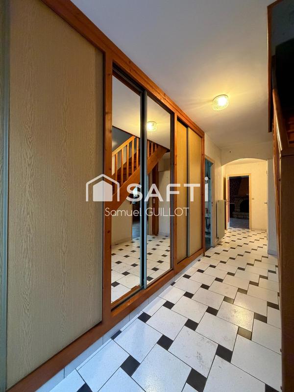 Maison - 127 m² - 7 pièces