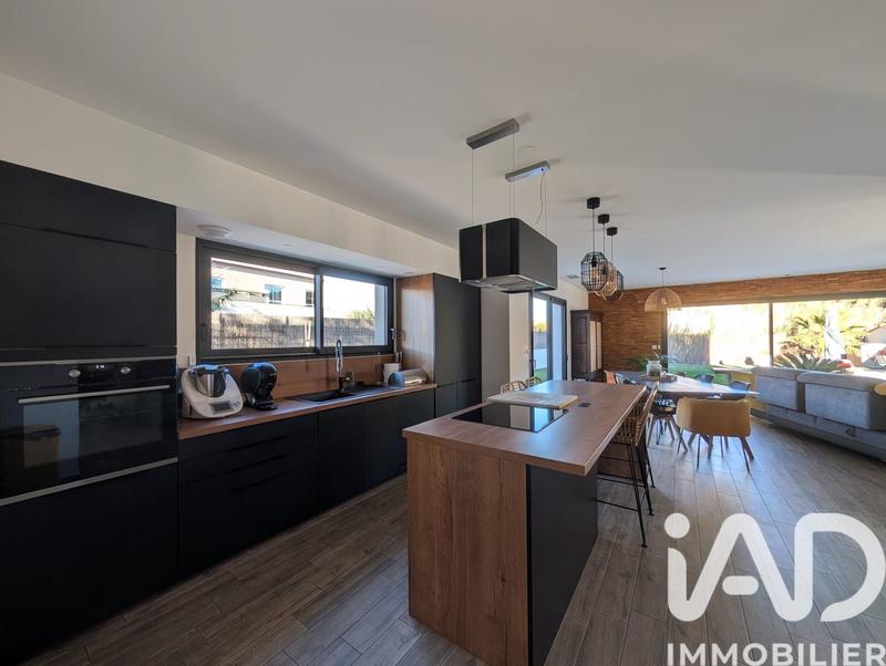 Maison - 142 m² - 5 pièces