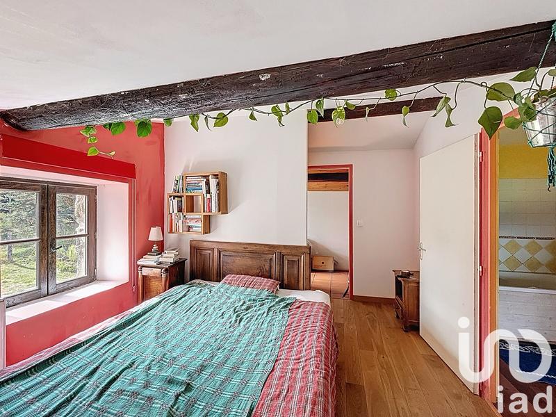 Maison - 214 m² - 7 pièces