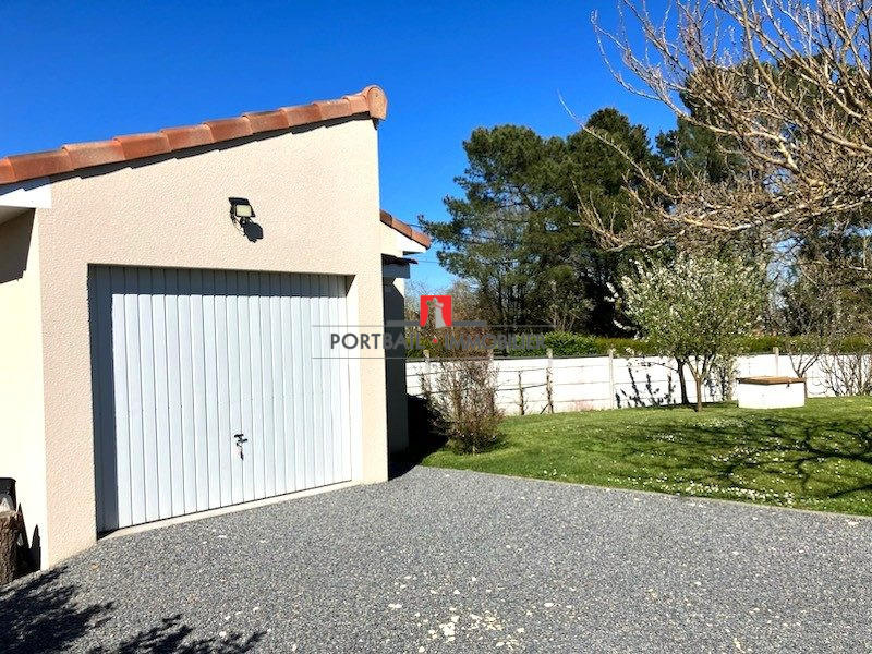 Maison contemporaine - 125 m² - 6 pièces