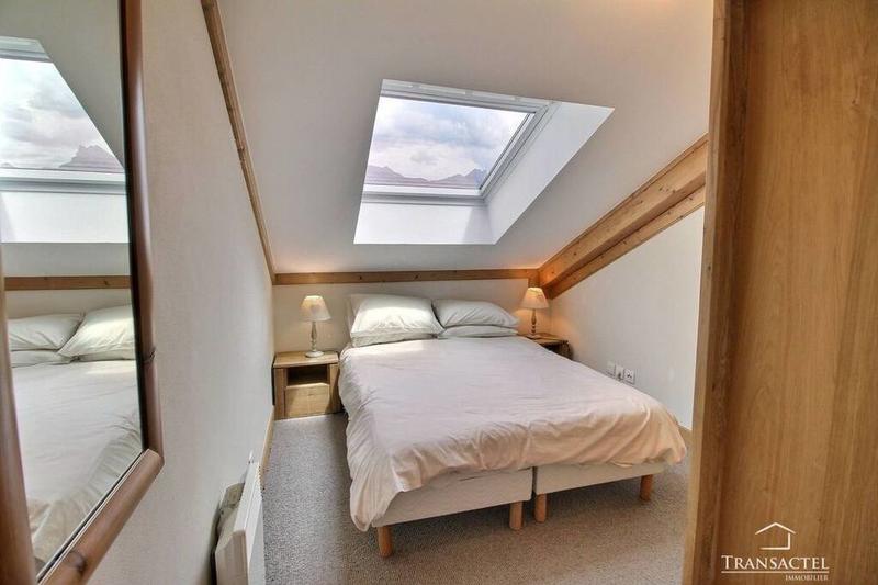 Duplex - 90 m² - 5 pièces