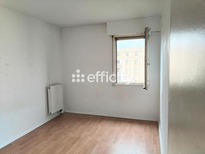 Appartement - 89 m² - 5 pièces