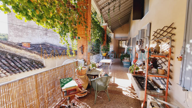 Maison de village - 178 m² - 10 pièces