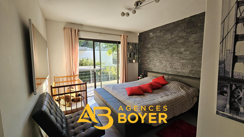 Appartement - 143 m² - 5 pièces