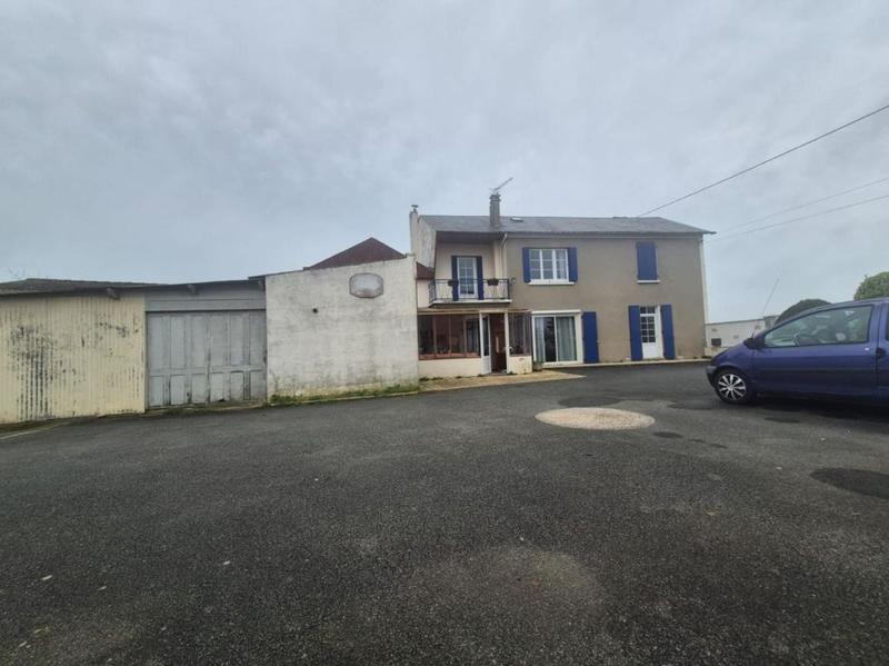 Maison - 144 m² - 7 pièces