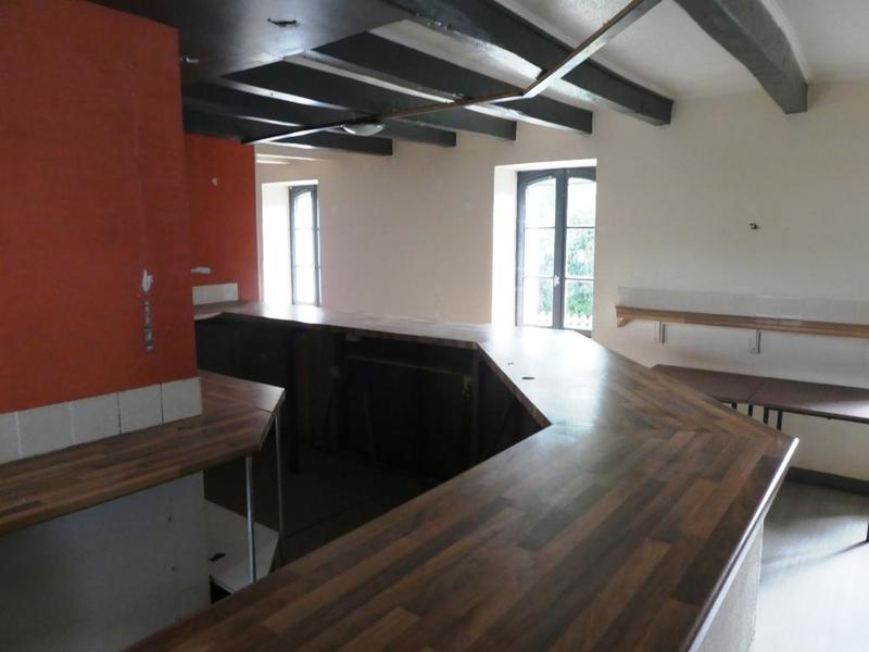 Propriété - 350 m² - 10 pièces