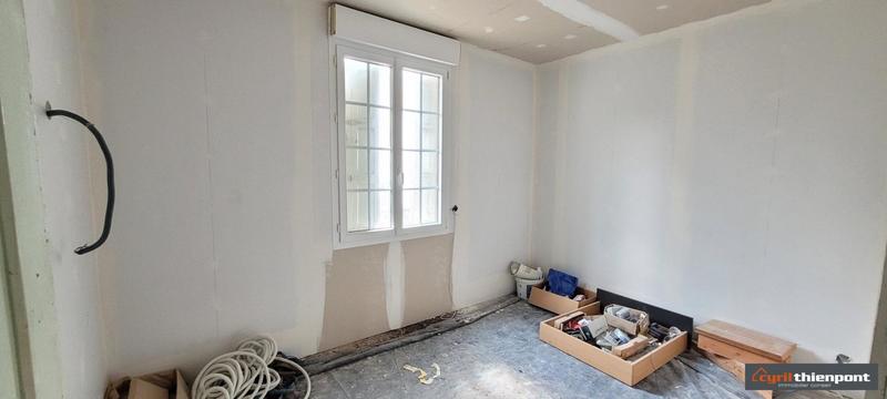 Maison - 310 m² - 11 pièces