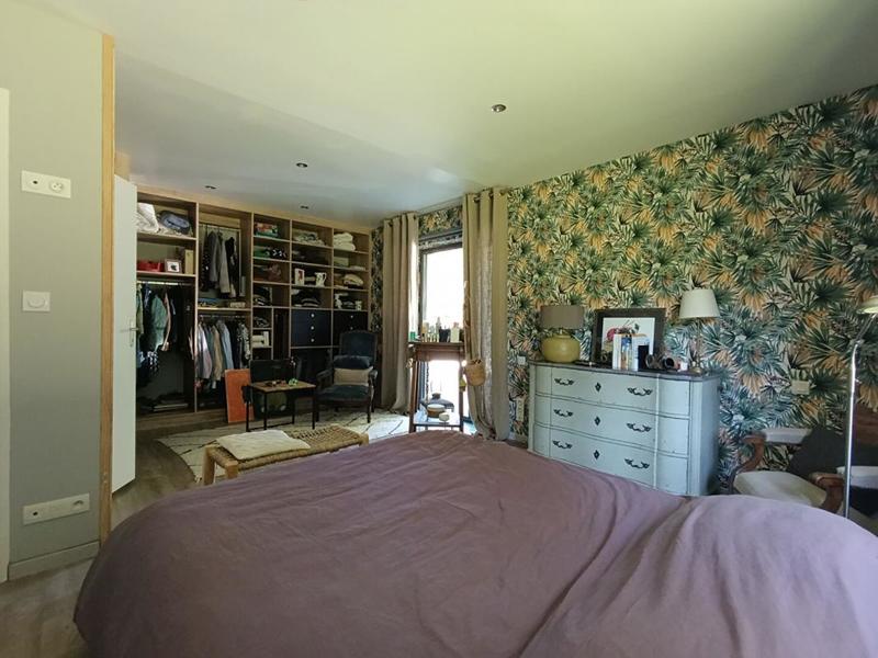 Maison - 160 m² - 8 pièces