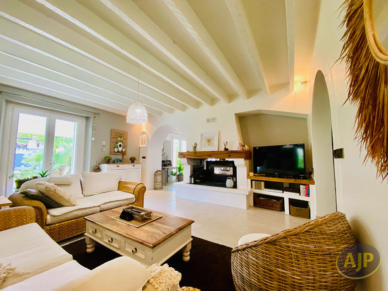 Maison - 178 m² - 5 pièces