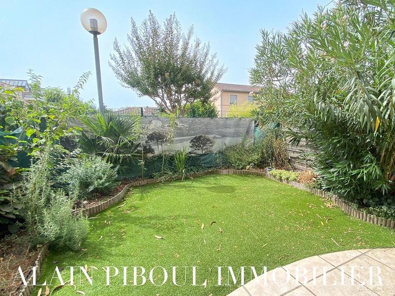 Maison traditionnelle - 64 m² - 3 pièces