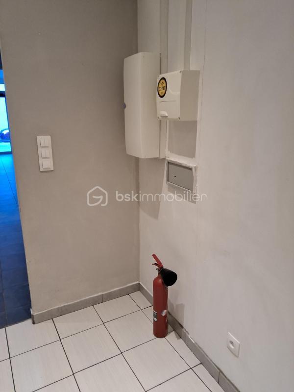 Local commercial - 50 m² - 2 pièces