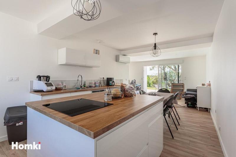 Maison - 160 m² - 7 pièces