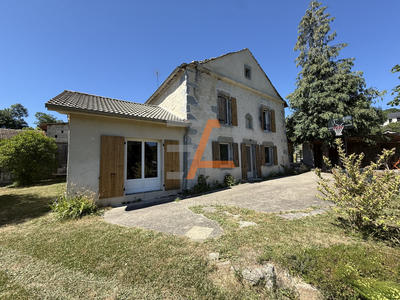 Maison - 151 m² - 5 pièces