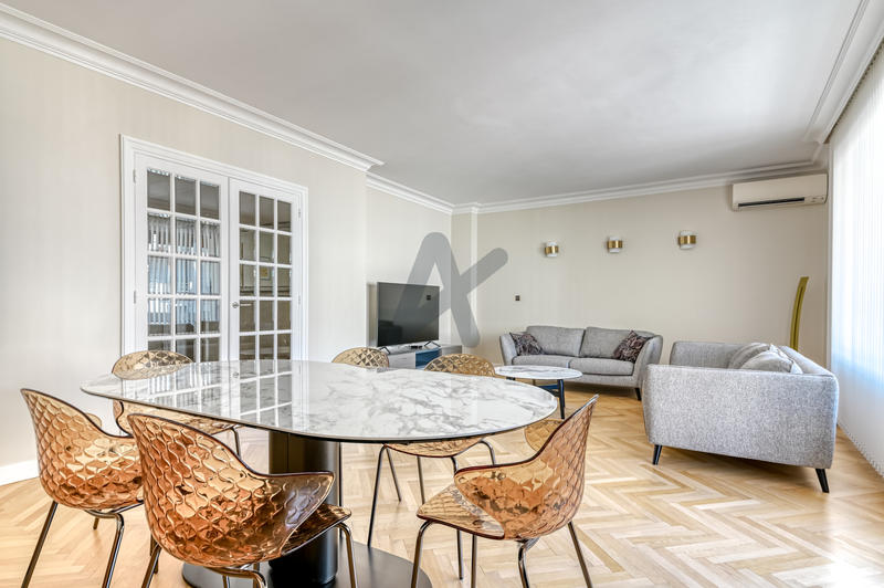 Appartement - 117 m² - 4 pièces