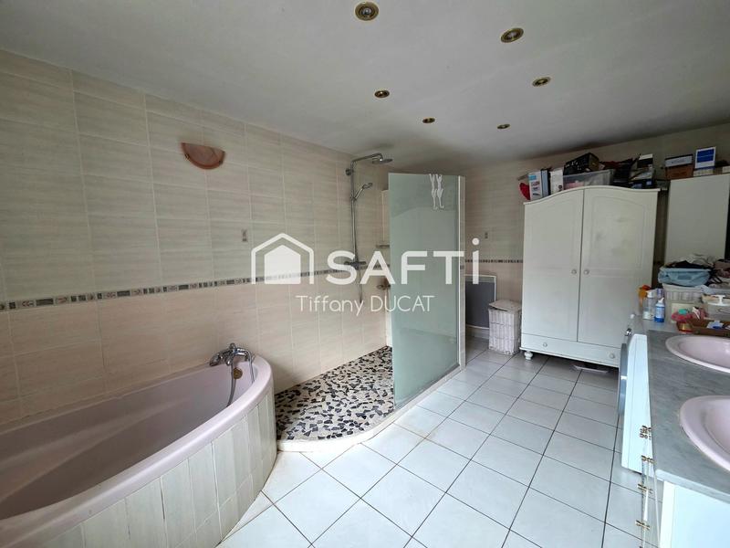 Maison - 164 m² - 6 pièces
