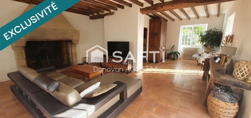 Maison - 215 m² - 8 pièces