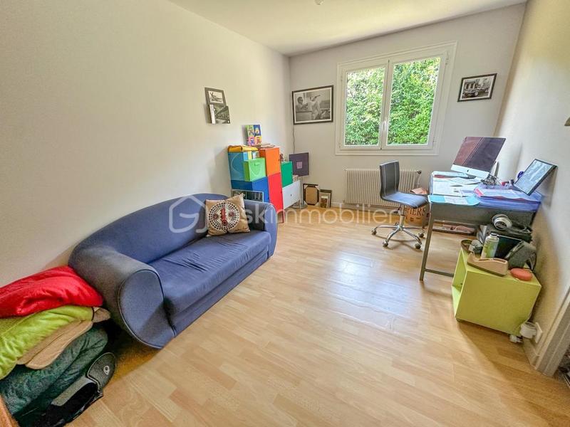 Propriété - 194 m² - 7 pièces