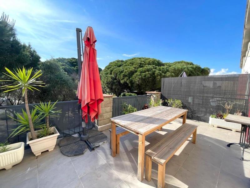 Appartement - 65 m² - 4 pièces