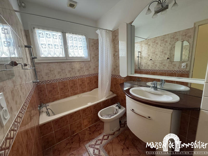 Maison - 107 m² - 5 pièces