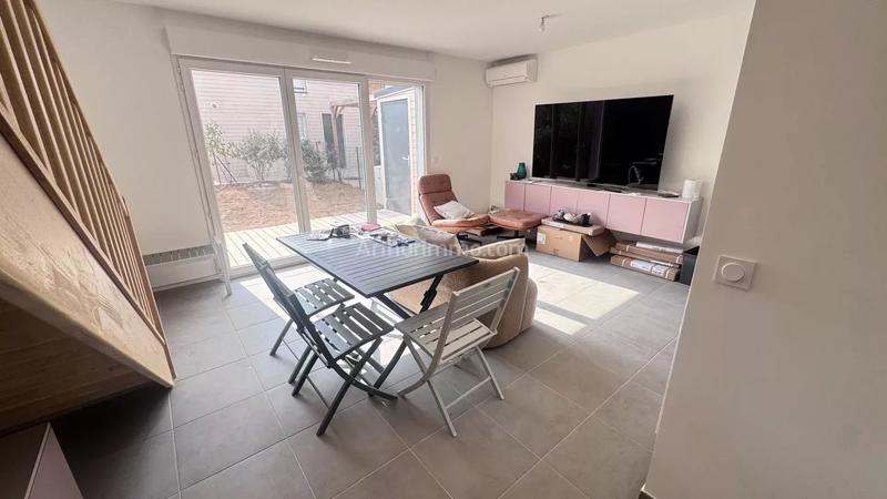 Maison - 80 m² - 4 pièces