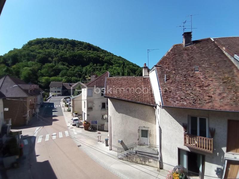 Appartement - 60 m² - 2 pièces