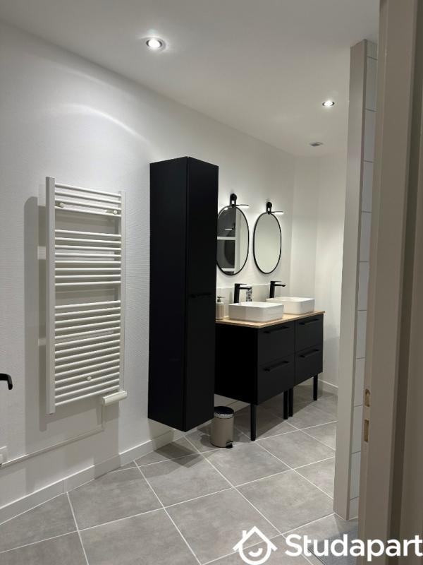 Chambre - 12 m² - 1 pièce