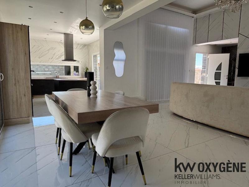 Maison - 130 m² - 5 pièces