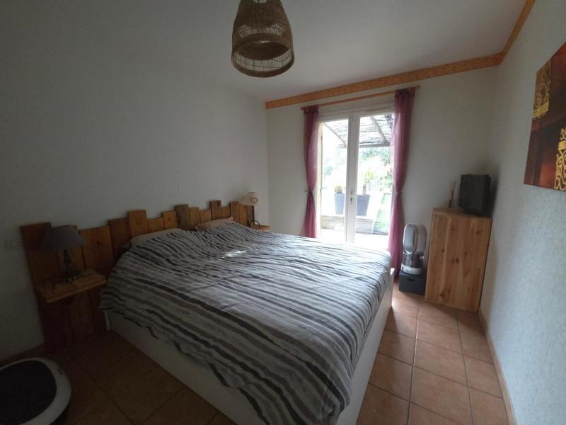 Villa - 180 m² - 6 pièces