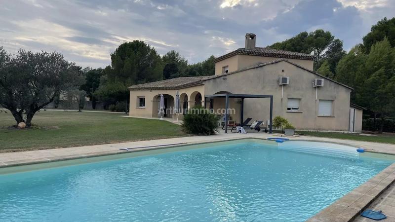 Maison - 160 m² - 5 pièces