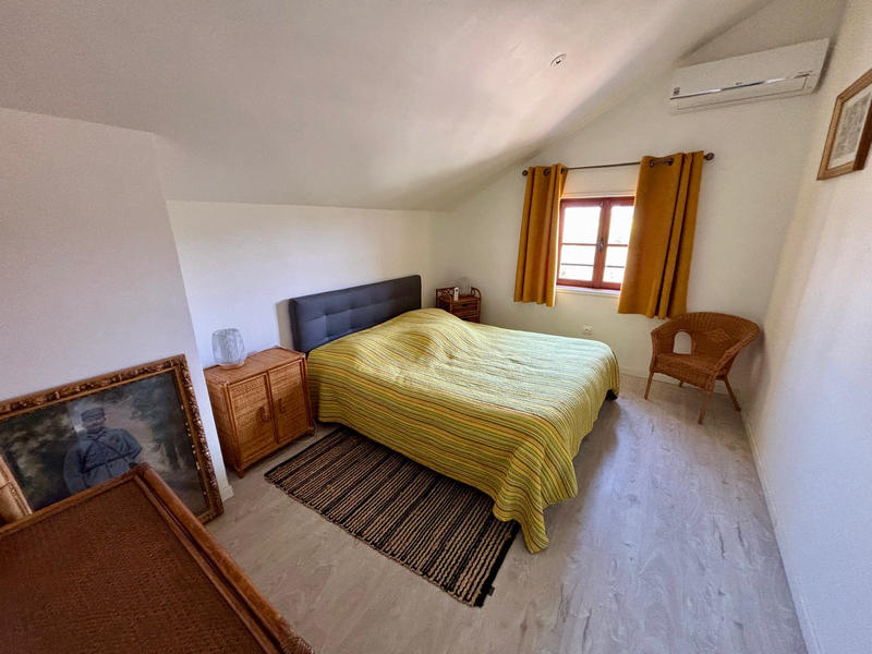 Maison de village - 257 m² - 11 pièces