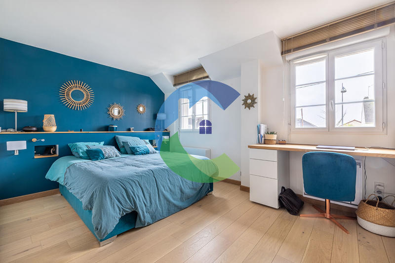 Maison - 120 m² - 5 pièces